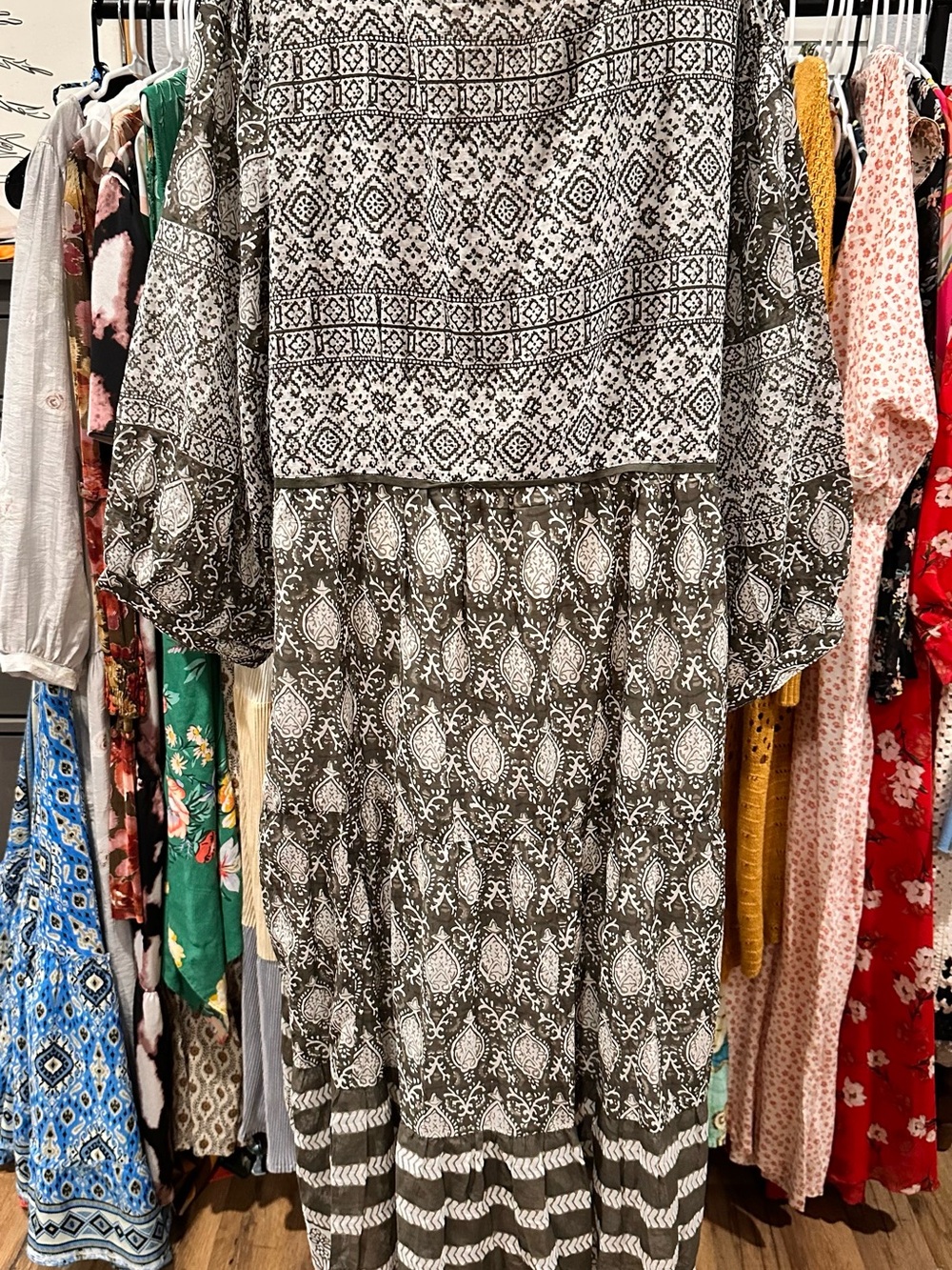 Daughters of India Jasmine Midi Dress in Charcoal - Picture 4 of 4